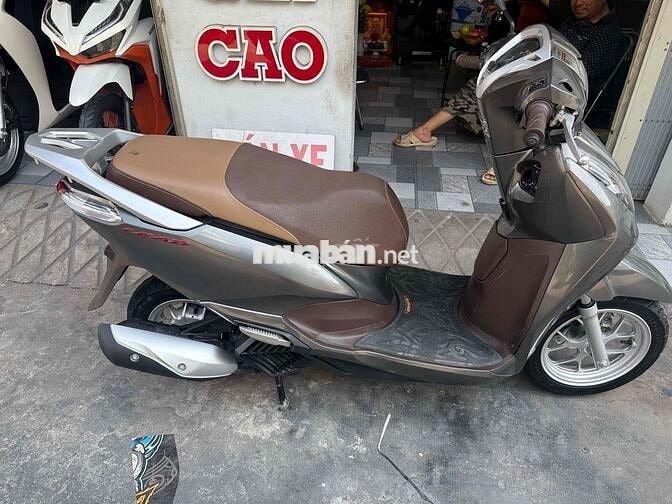 lead 4val 2023 lướt 5000km 37.500.000