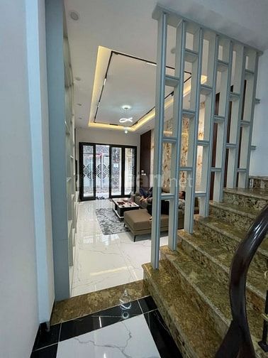BÁN NHÀ PHỐ TÔ VĨNH DIỆN  45M x 4 TẦNG - Ô TÔ  QUA NHÀ