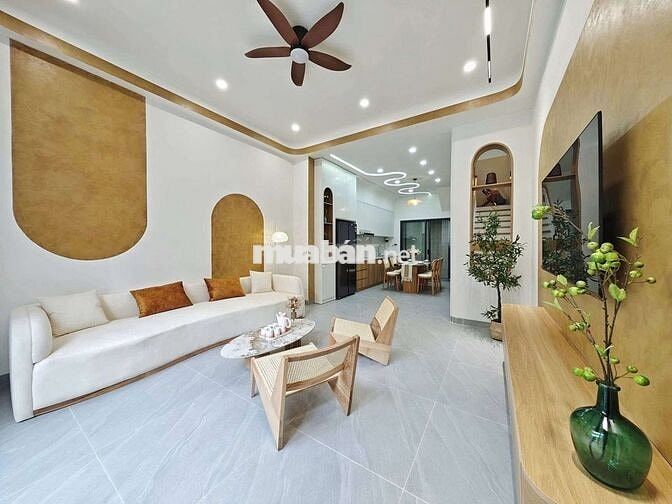 ☘️ NHÀ 3T MT THANH TÂN, RA SÂN BAY 2KM _ CÁCH BIỂN 300M, DÒNG TIỀN TỐT