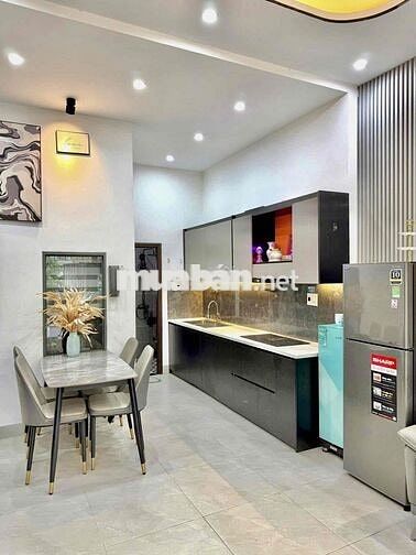 Nhà 2 tầng mới đầy đủ nội thất Dũng Sĩ Thanh Khê