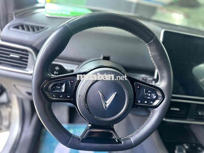 VF8 Plus pin SDI 2023 xe GF chất còn rất đẹp