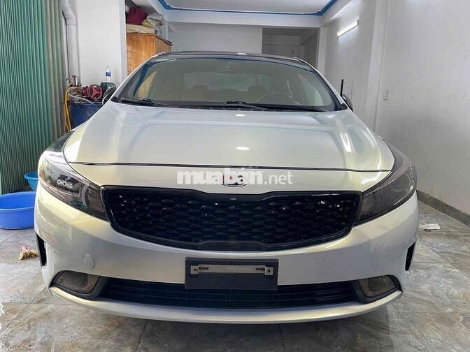Kia Cerato 2017 2.0 AT - 68000 km