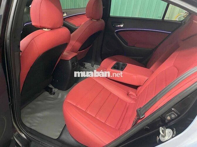 Kia Cerato 2017 2.0 AT - 68000 km