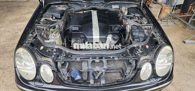 Mercedes-Benz E240 2002 Đen