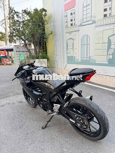 Suzuki GSX R150 2018 máy zin biển thành phố