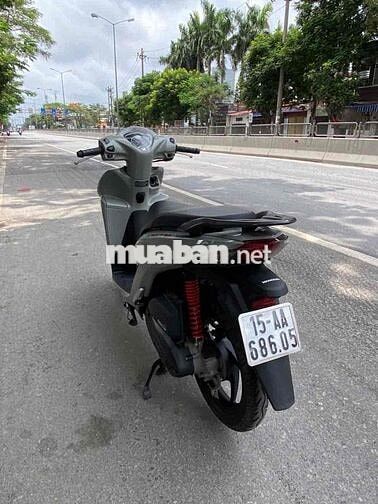 Honda Vision chính chủ đời cao zin cả xe đẹp mê ly