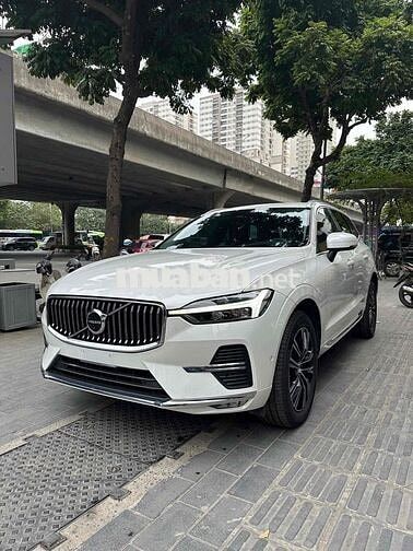 Volvo XC60 2022 B6 9000 km Trắng