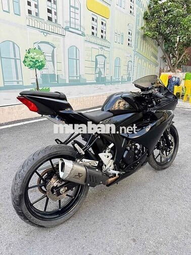 Suzuki GSX R150 2018 máy zin biển thành phố