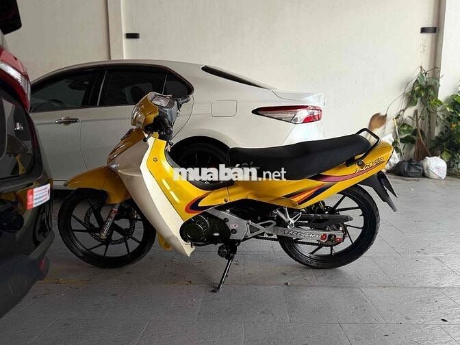 Suzuki Sport 120 Vàng
