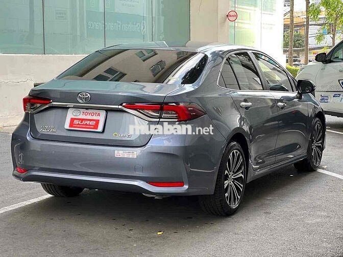 Toyota Altis 2022 1.8V 30.000 km Xám