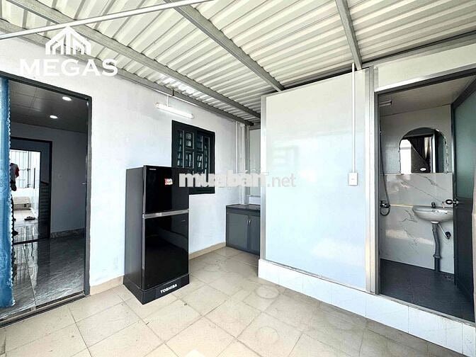 BAN CÔNG_FULL NỘI THẤT PHÒNG TÁCH BẾP NGAY LÊ VĂN KHƯƠNG HIÊPH THÀNH