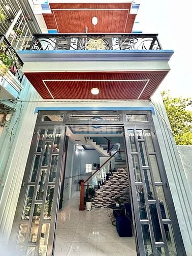 BÁN NHÀ KIÊN CỐ 4X9M HẺM XE HƠI 700TR 1 TRỆT 1 LẦU 