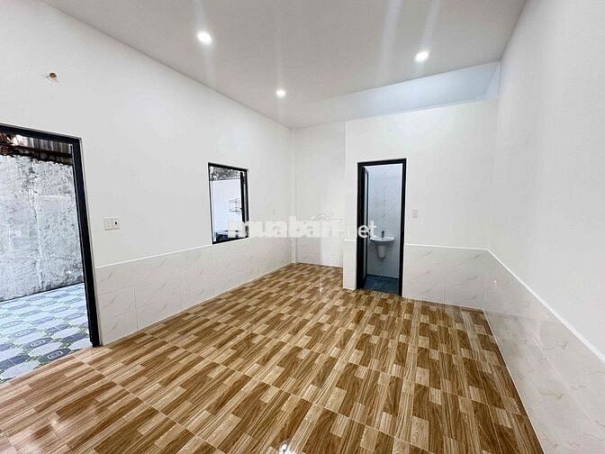 NHÀ NGUYÊN CĂN LỐI ĐI RIÊNG 1 PHÒNG NGỦ TÁCH BẾP SÂN RIÊNG CHƯA NTHẤT