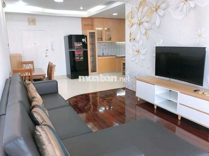 Phòng Sky Garden q7- View hồ bơi cực hiếm - 3PN 2WC -91m2 siêu rộng