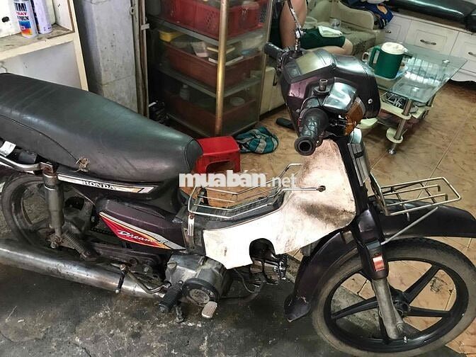 Honda Dream màu Nâu