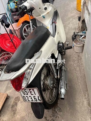 SYM Angela 110 Trắng