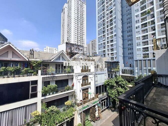 LK A10 Nam Trung Yên, gần tòa chung cư, kinh doanh 75m2 41 triệu/tháng