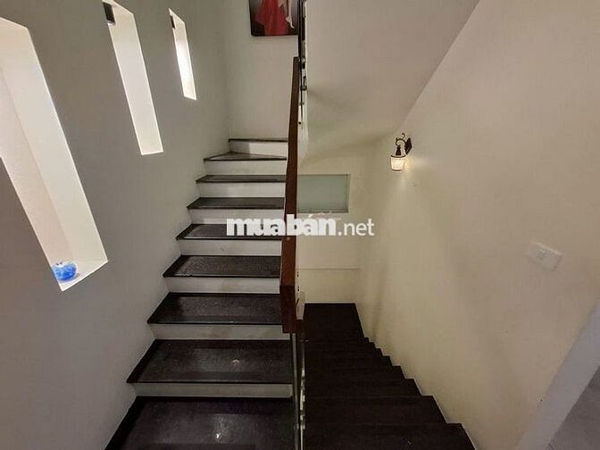LK A10 Nam Trung Yên, gần tòa chung cư, kinh doanh 75m2 41 triệu/tháng