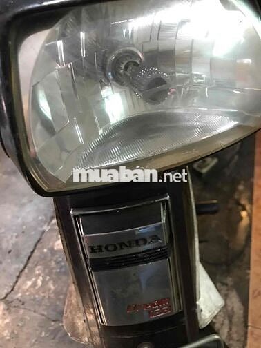 Honda Dream màu Nâu