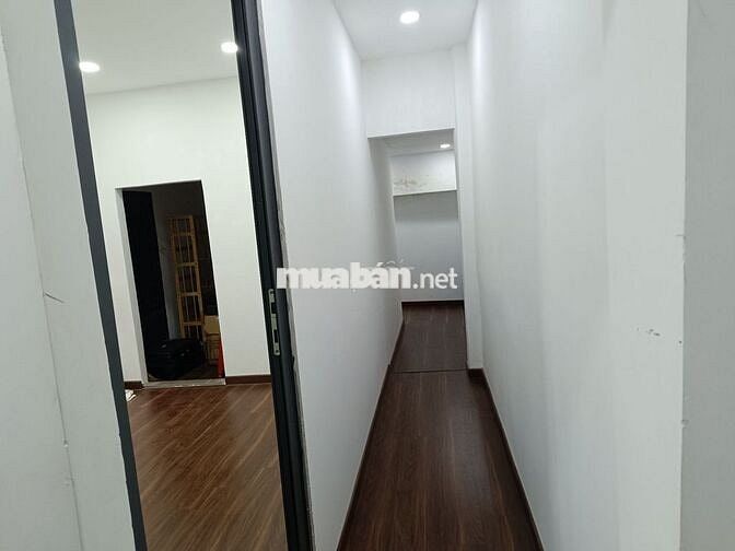 BÁN NHÀ ĐẸP PHẠM THẾ HIỂN - HẺM THÔNG - 2 TẦNG 3PN - 63M2 - HƠN 5 TỶ