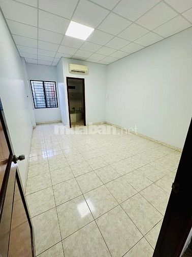 CHO THUÊ NHÀ MẶT TIỀN ĐƯỜNG XUÂN HỒNG, TÂN BÌNH