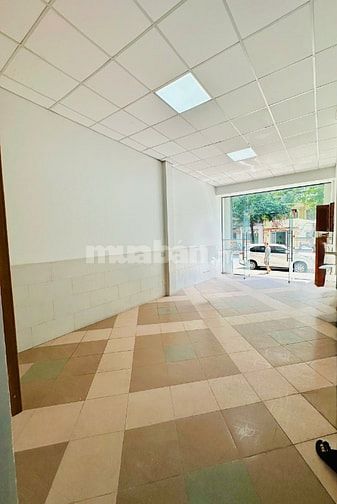 CHO THUÊ NHÀ MẶT TIỀN ĐƯỜNG XUÂN HỒNG, TÂN BÌNH