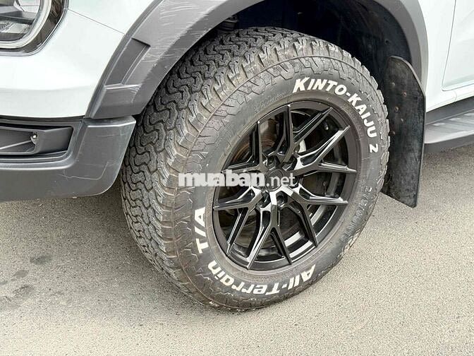 Ford Ranger XLS 2025 up Raptor 20000 km Trắng