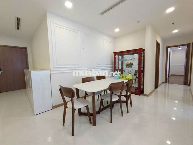 CHO THUÊ CĂN HỘ VINHOMES CENTRAL PARK – PARK 3