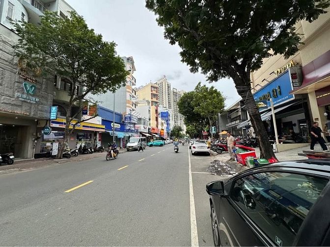 Tôi bán gấp nhà 3lau,MT Phạm Hùng,Q8,5.5x17m,đẹp,cho thuê ngay,17ty