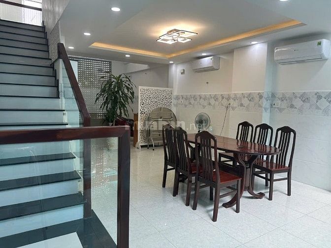 Bán Nhà mặt tiền Vũ Huy Tấn 62m2, 16 tỷ P3 Bình Thạnh