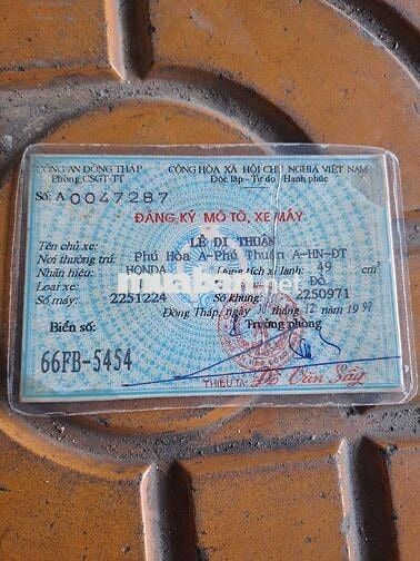 Cup 50 nhật màu đỏ xe đẹp máy êm bình kèn đủ BSđẹp