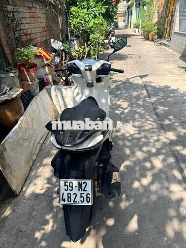 Honda SH150i Trắng Chính Chủ BSTP - ODO 9000