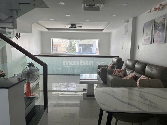 Bán Nhà mặt tiền Vũ Huy Tấn 62m2, 16 tỷ P3 Bình Thạnh