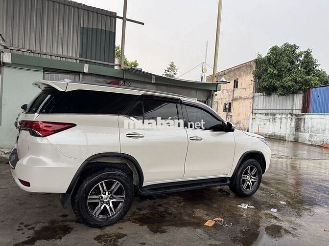 Toyota Fortuner 2019 Trắng