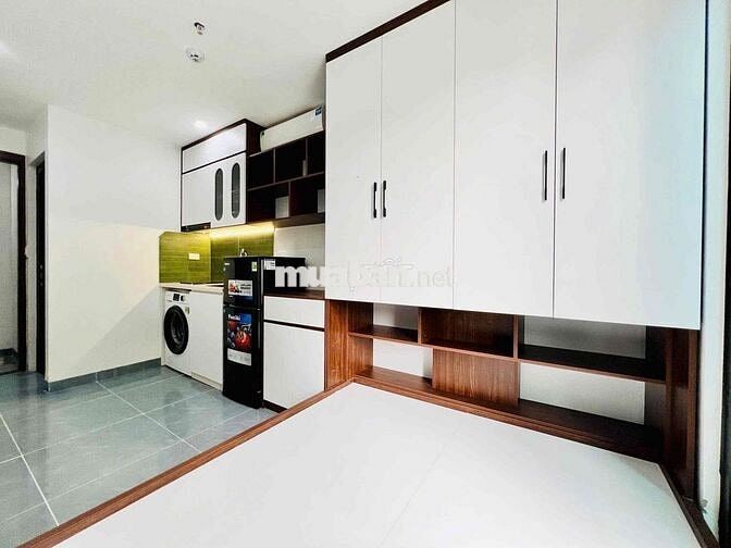 Khai trương nhà đẹp miễn chê ngay mặt phố Trịnh Văn Bô - CĐ FPT