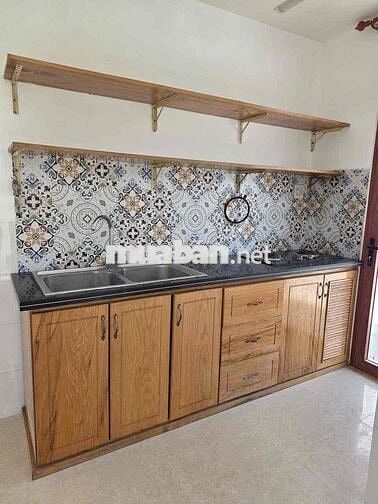 NHÀ TRỆT CHO THUÊ CÓ SÂN VƯỜN - SÂN SAU