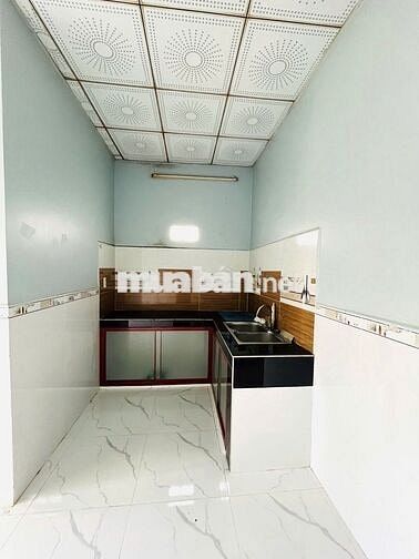 Cho thuê nhà Đường 14, khu Công trình 8, p Hưng Phú Cần Thơ giá rẻ 