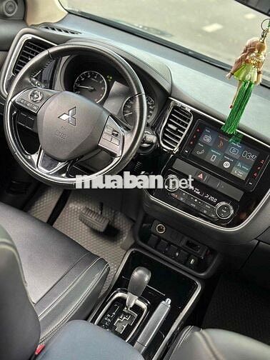 Mitsubishi Outlander 2019 2.0L CVT 52.000km Xám