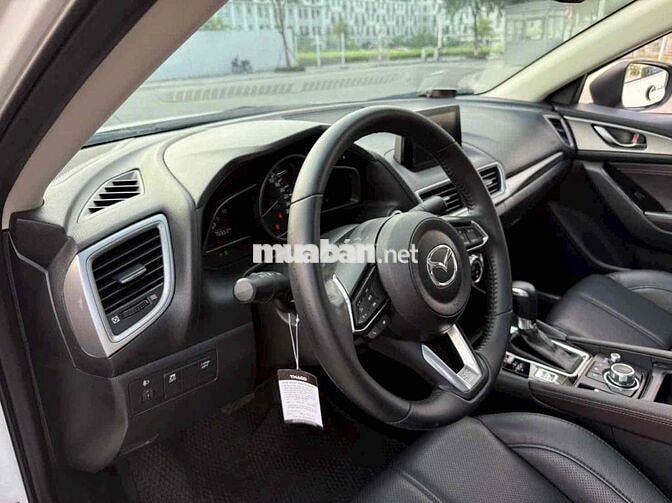 Mazda 3 2019 1.5 Luxury 70000 km Trắng