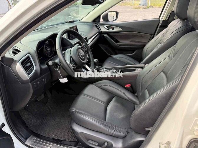 Mazda 3 2019 1.5 Luxury 70000 km Trắng
