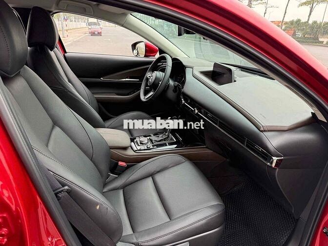 Mazda CX-30 2024 2.0 Luxury 14000 km Đỏ
