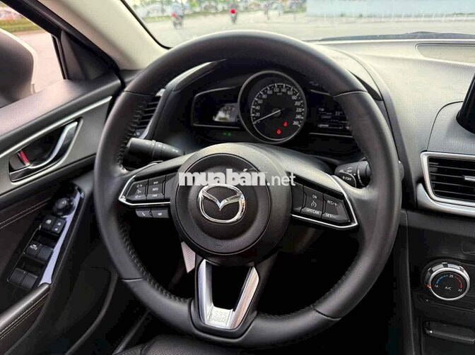 Mazda 3 2019 1.5 Luxury 70000 km Trắng