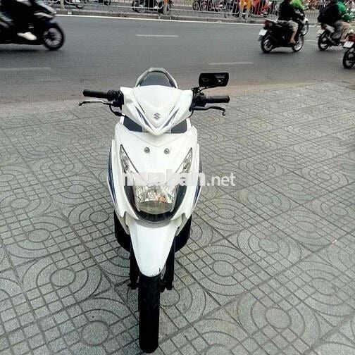 Suzuki Hayate SS Trắng Tự động