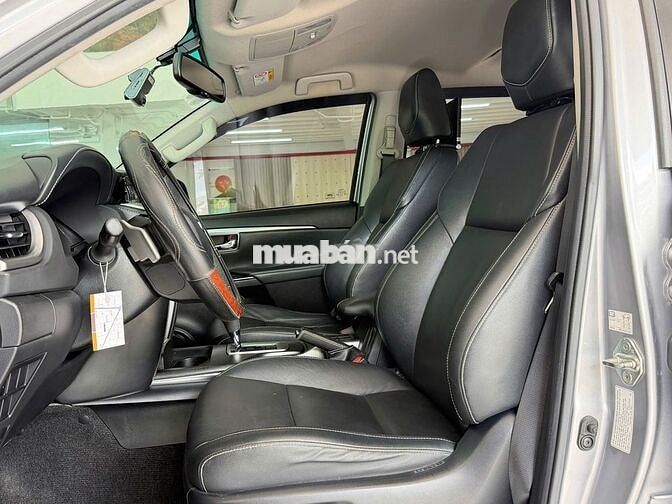 7 Chỗ, Dầu - Tự động - FORTUNER 2.4G AT 2021