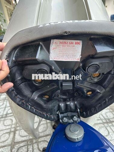 Honda Cub 88Fi 50cc Xanh