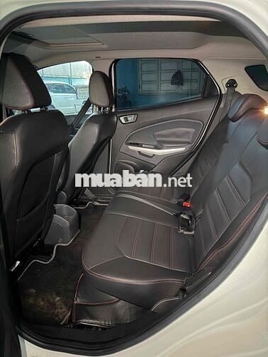 Ford EcoSport Trắng 5 chỗ bao chess hãng