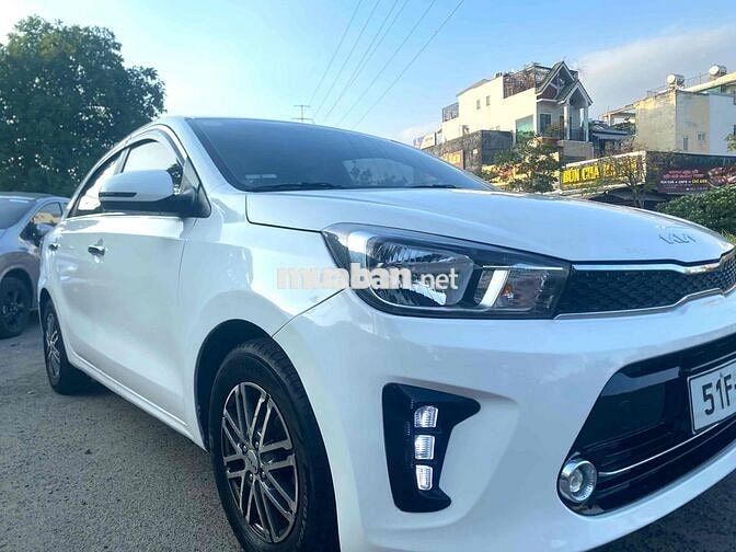 Kia Soluto 1.4 MT 2022 Trắng, logo mới