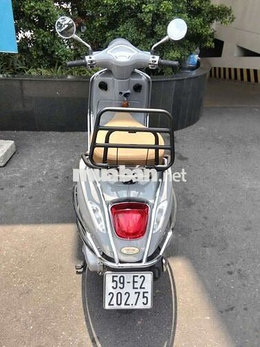 Piaggio Vespa Xám 4472 km Đã sử dụng