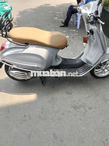 Piaggio Vespa Xám 4472 km Đã sử dụng