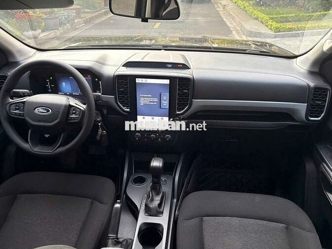 Ford Ranger XLS 2023 2.0 AT 4x2 Đen